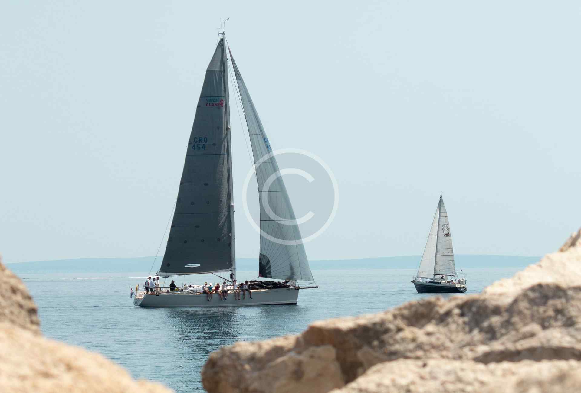 Secluded anchorages & beaches